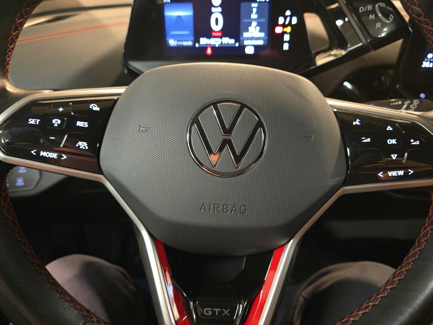 VOLKSWAGEN ID.4 2023
