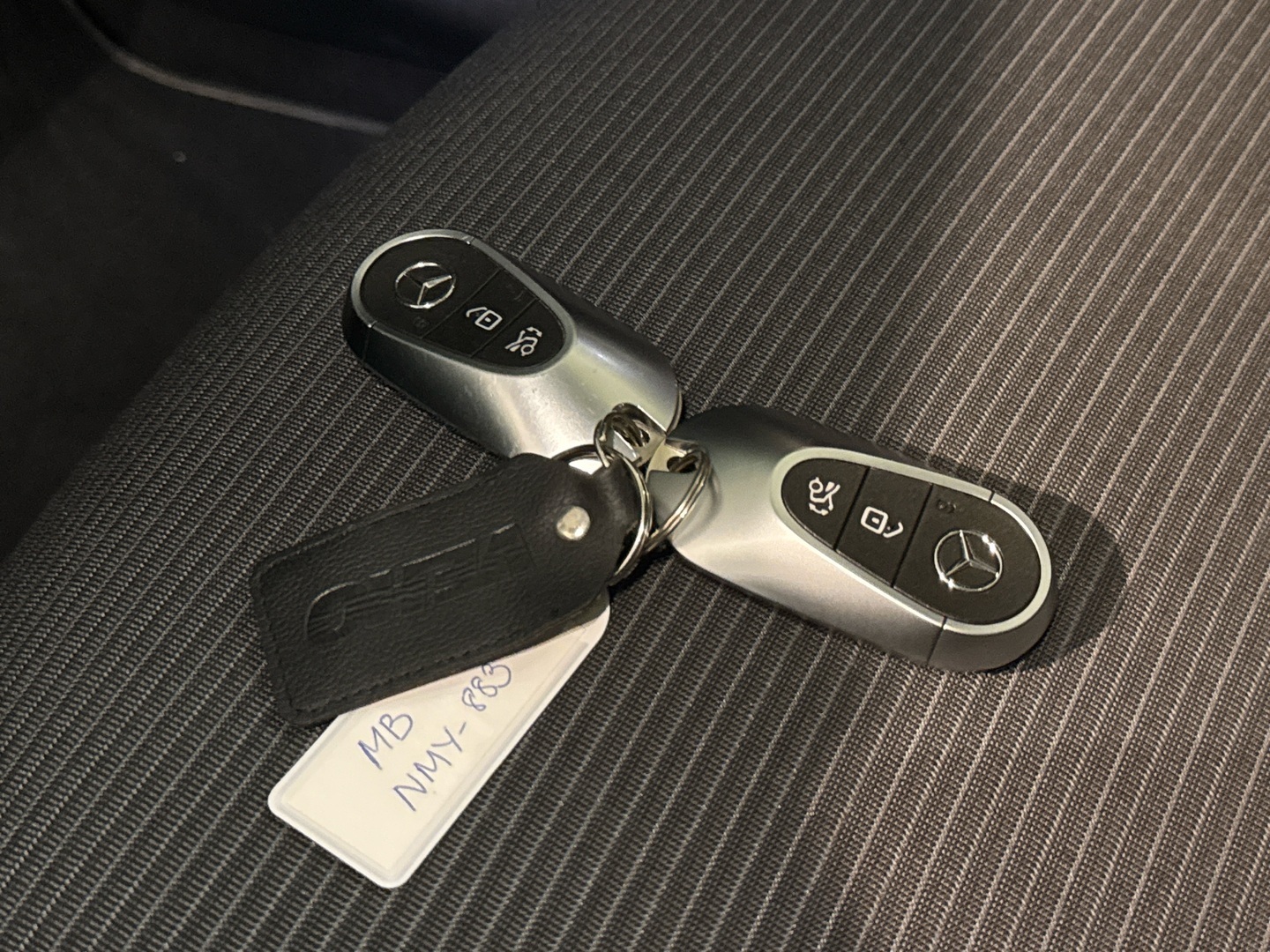 MERCEDES-BENZ GLC 2022