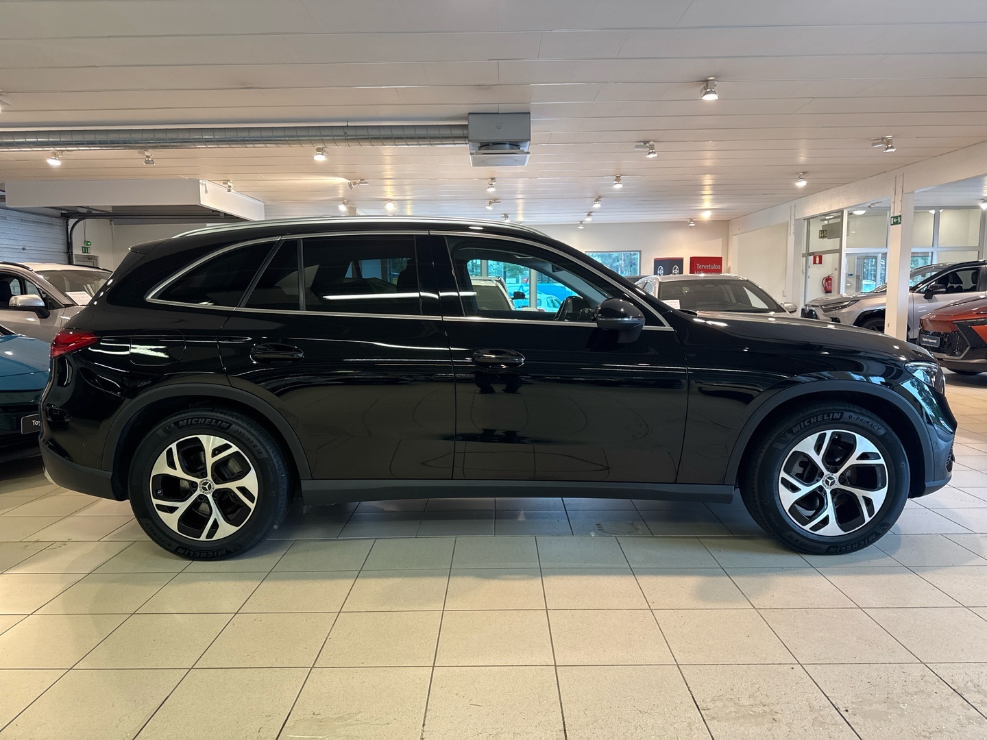 MERCEDES-BENZ GLC 2022
