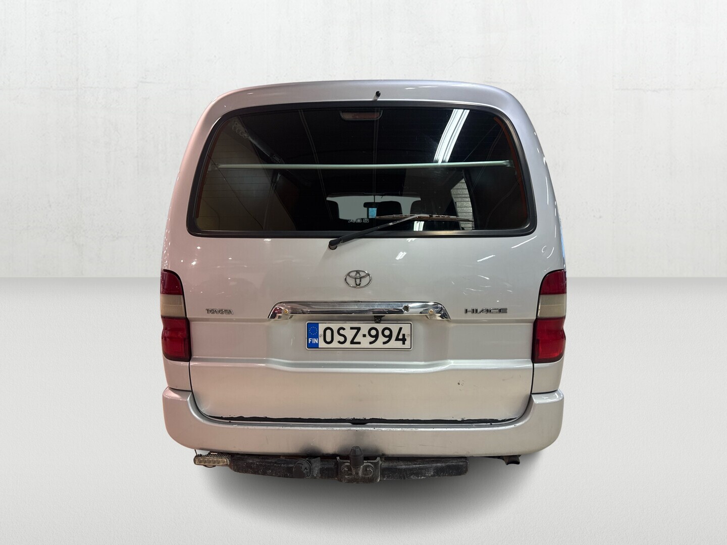 TOYOTA Hiace 2010