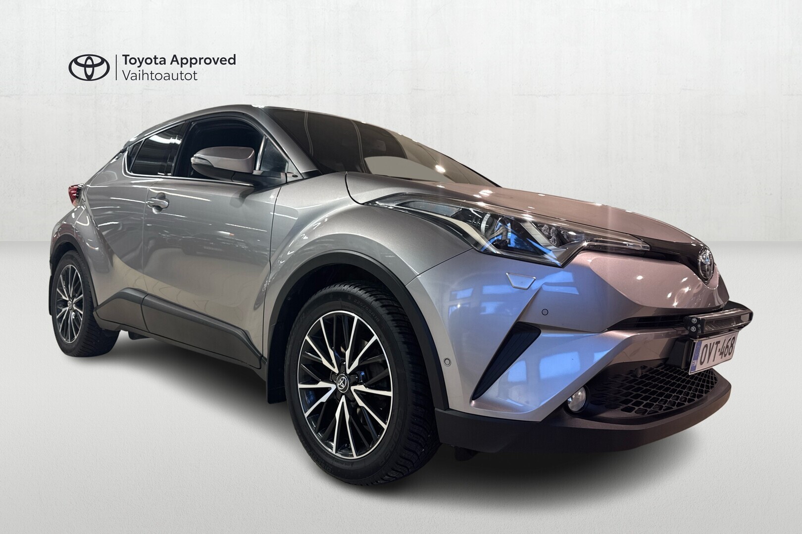TOYOTA C-HR 2017