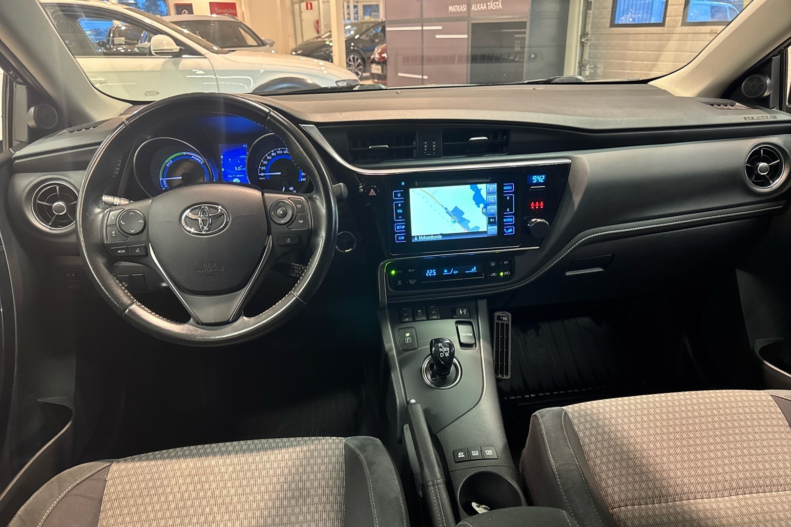 TOYOTA Auris 2018