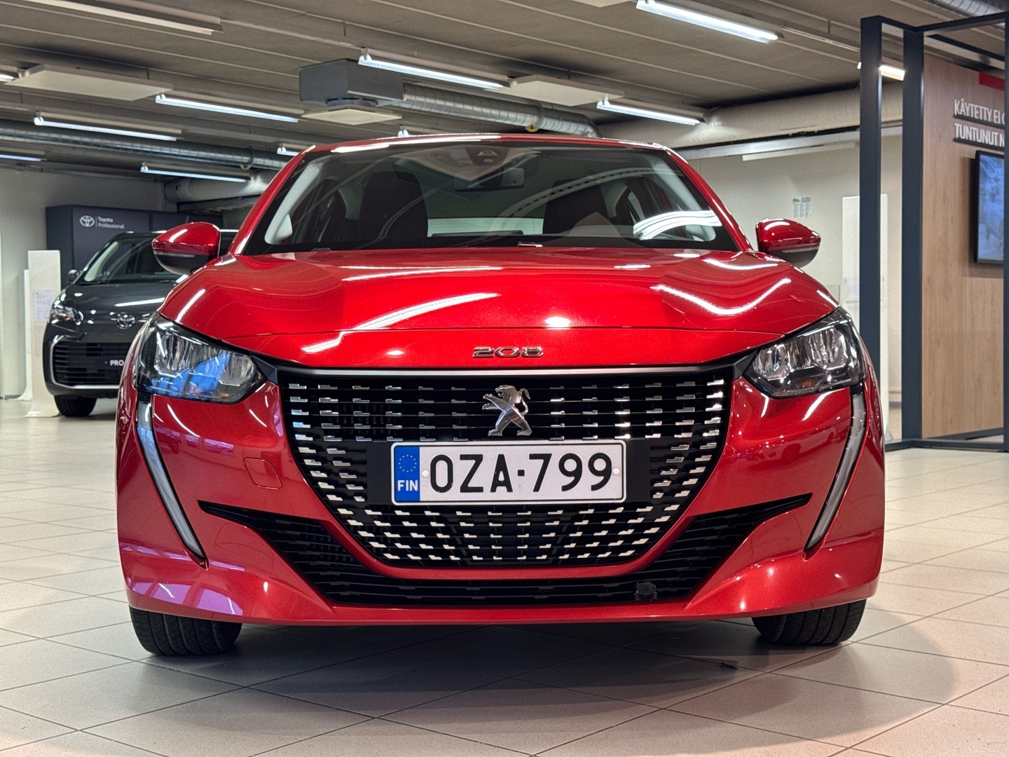 PEUGEOT 208 2020