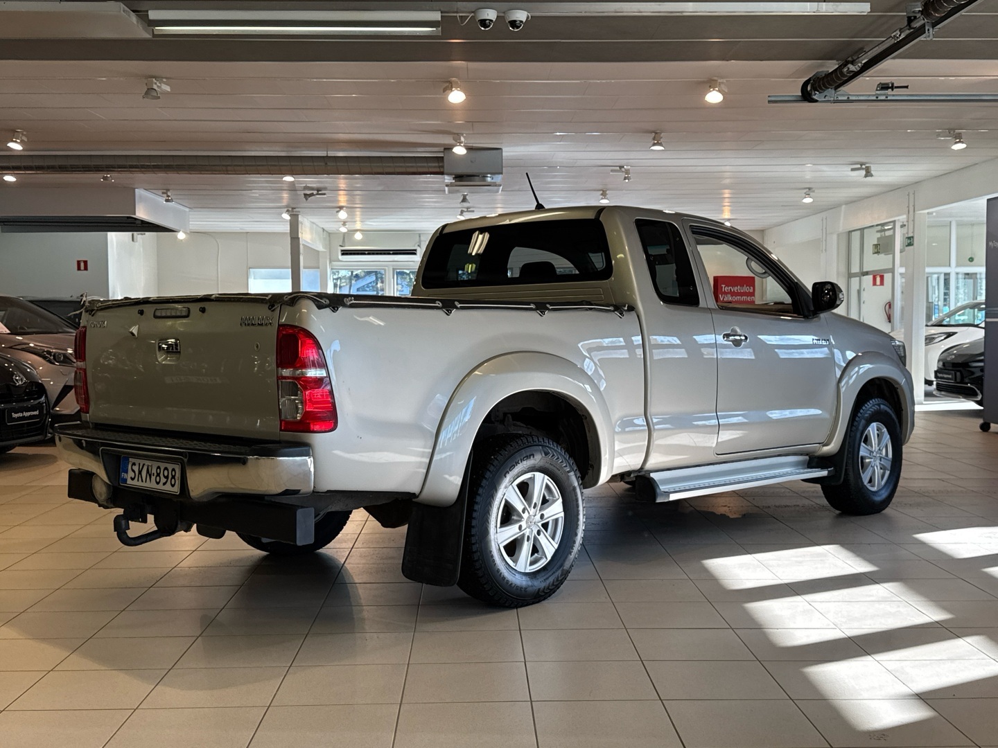 TOYOTA Hilux 2012