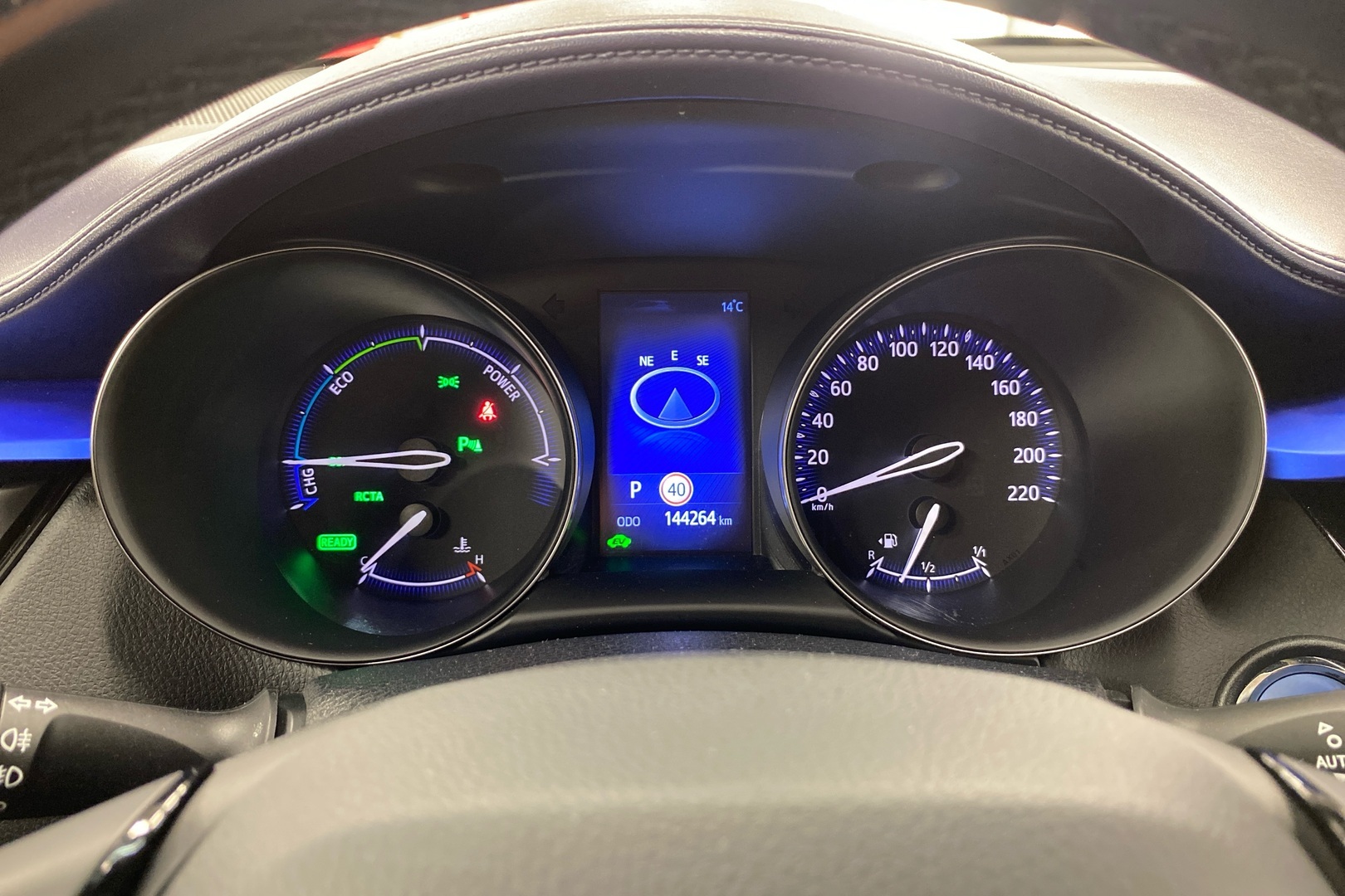 TOYOTA C-HR 2017