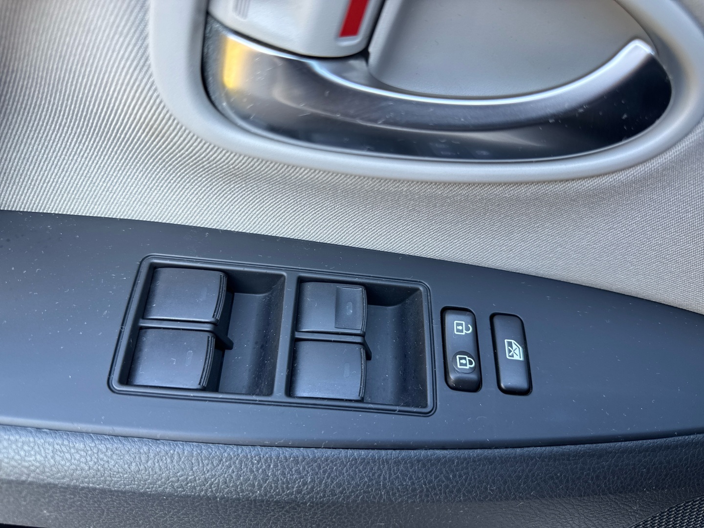 TOYOTA AVENSIS 2017
