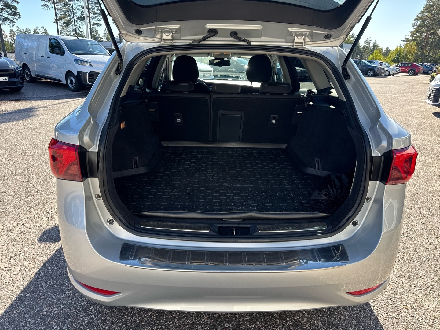 TOYOTA AVENSIS 2017