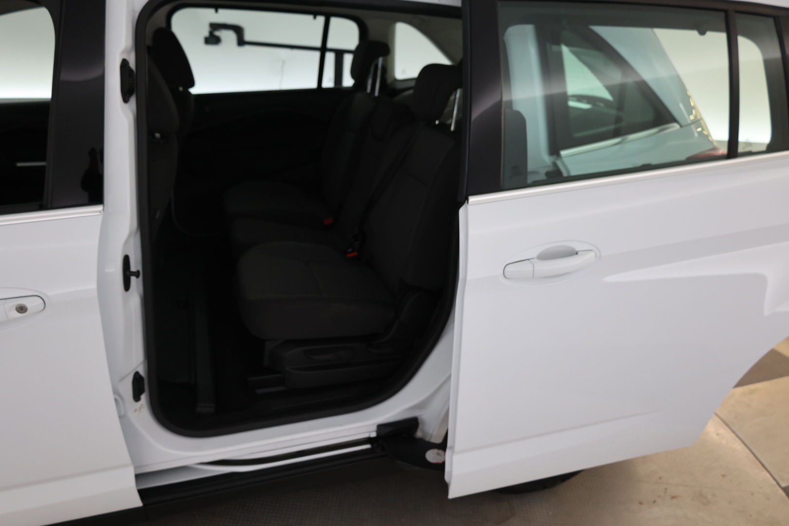 FORD Grand C-Max 2016