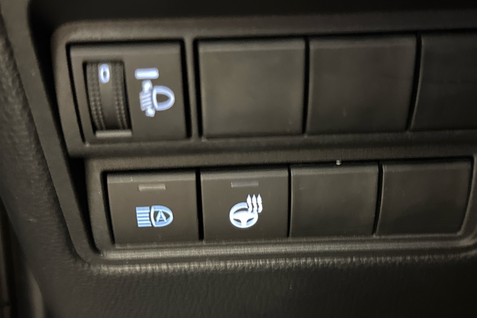 TOYOTA YARIS 2025