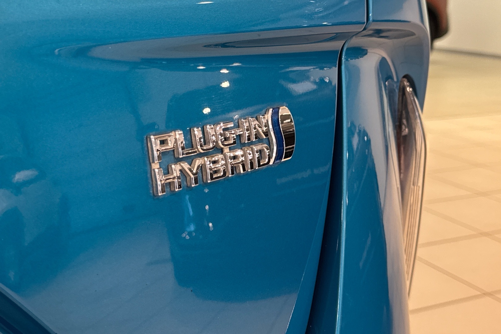 TOYOTA Prius Plug-in 2017