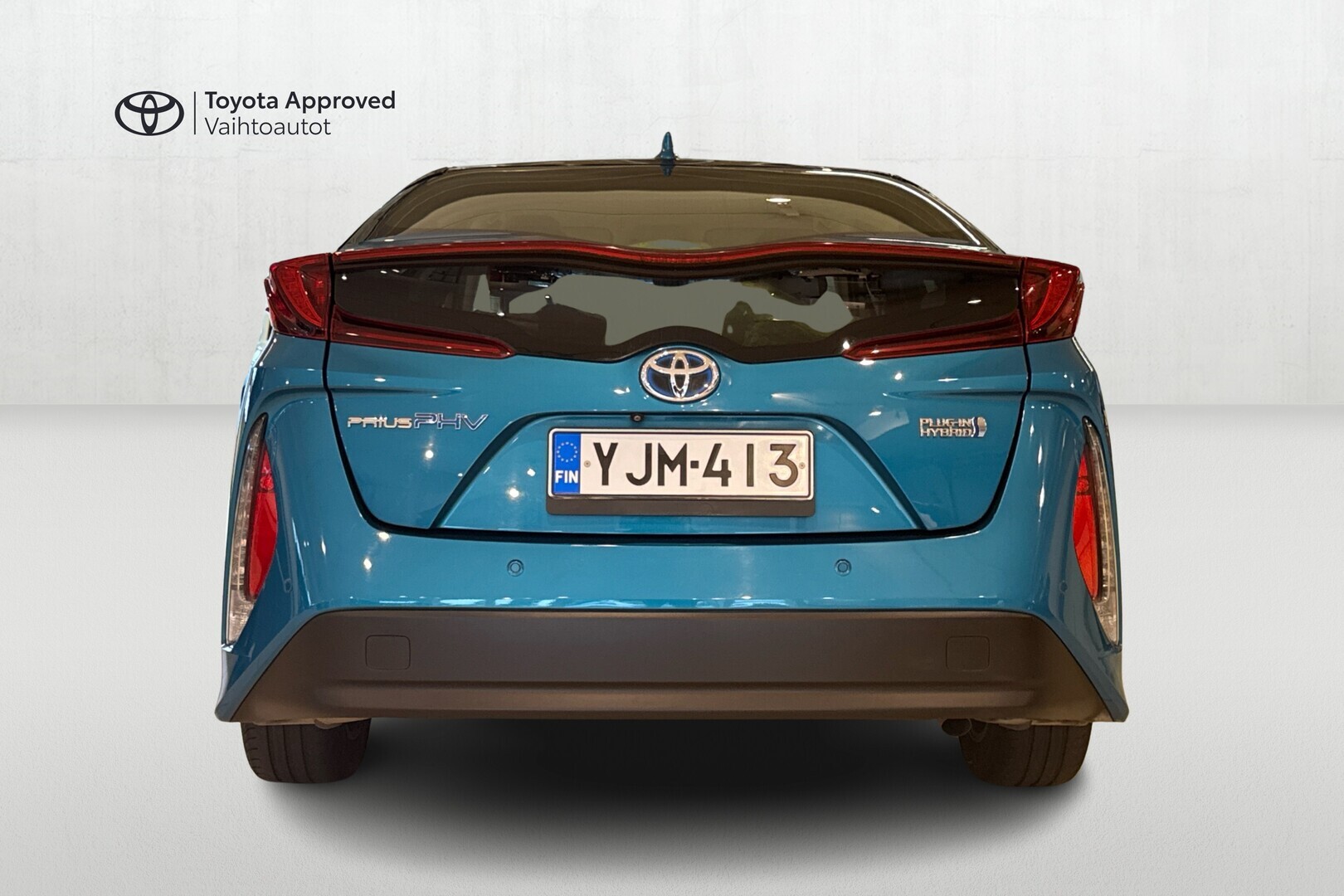 TOYOTA Prius Plug-in 2017