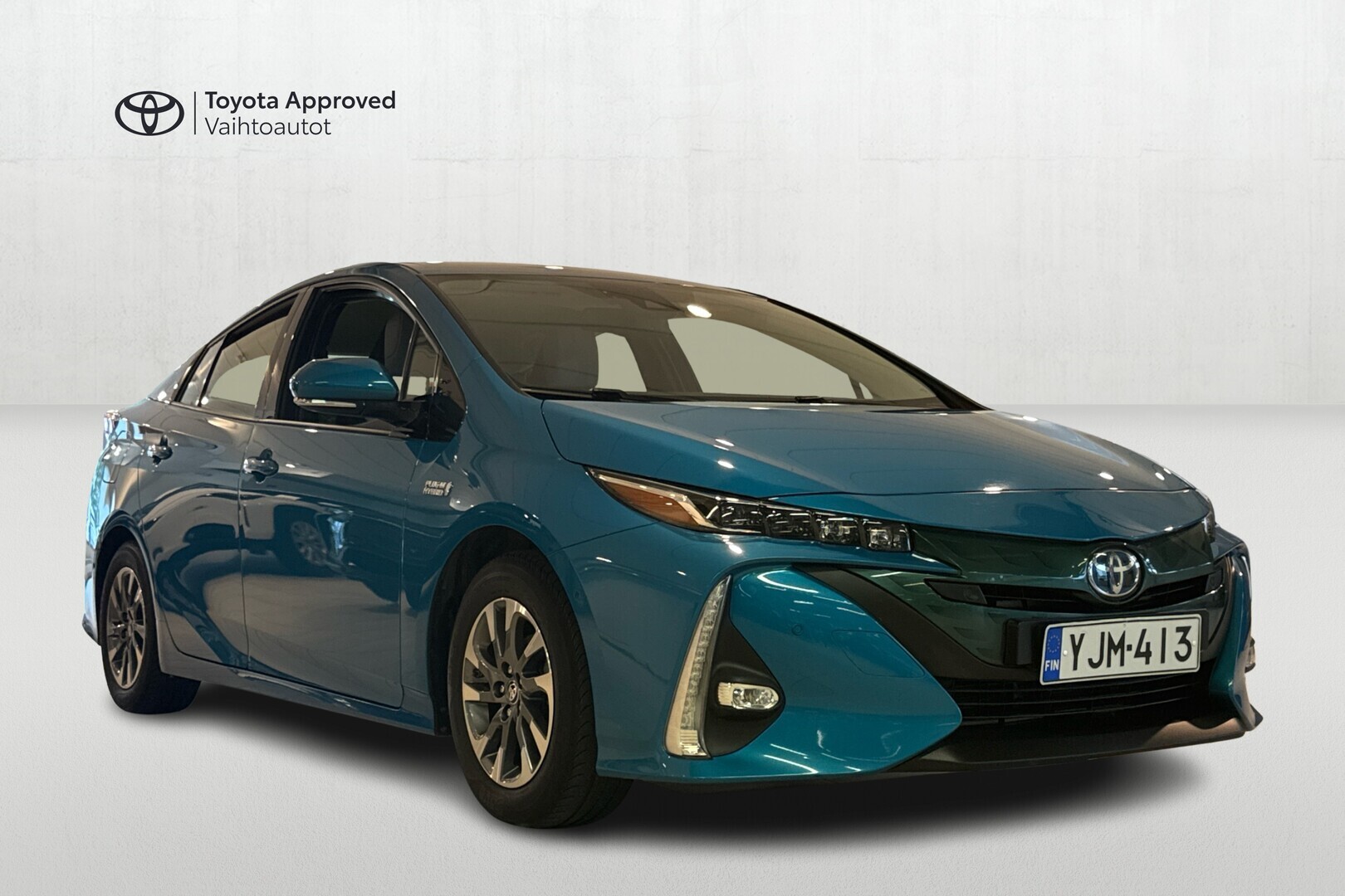 TOYOTA Prius Plug-in 2017