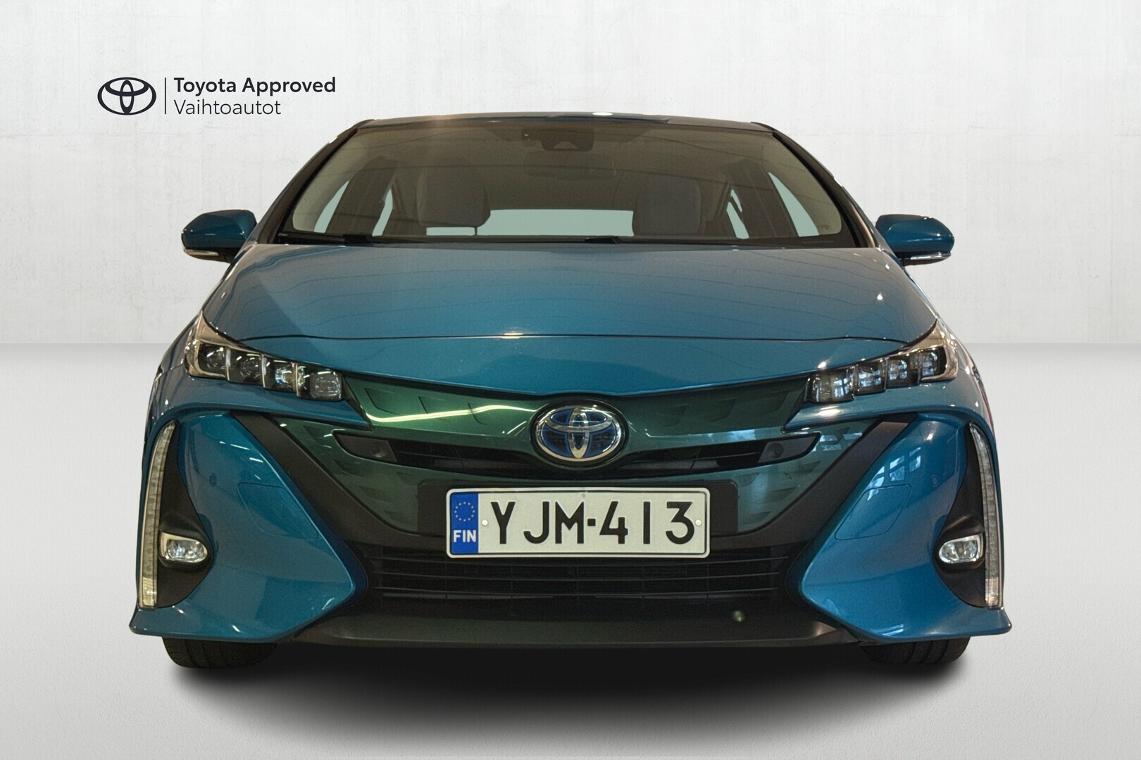 TOYOTA Prius Plug-in 2017
