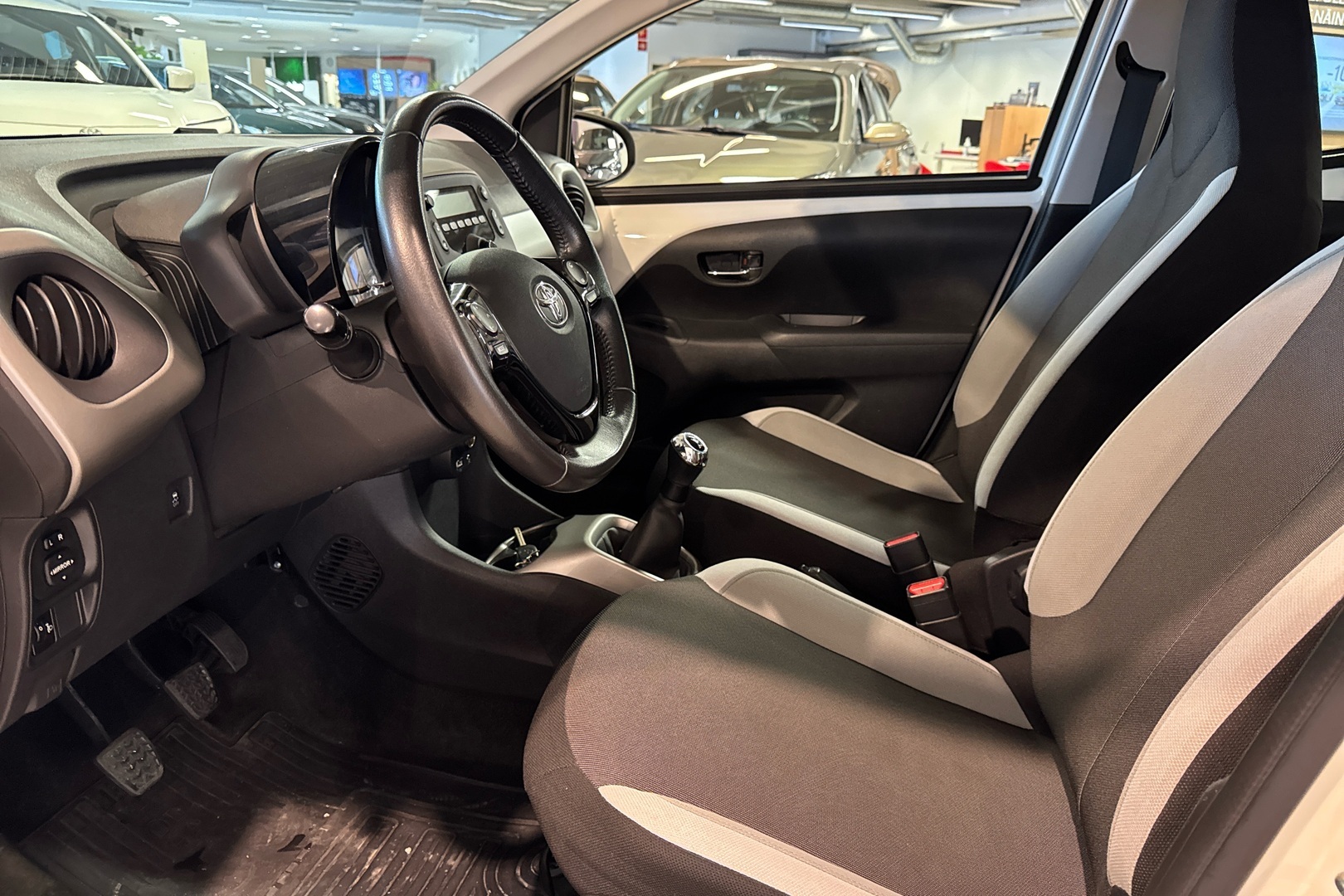 TOYOTA AYGO 2018
