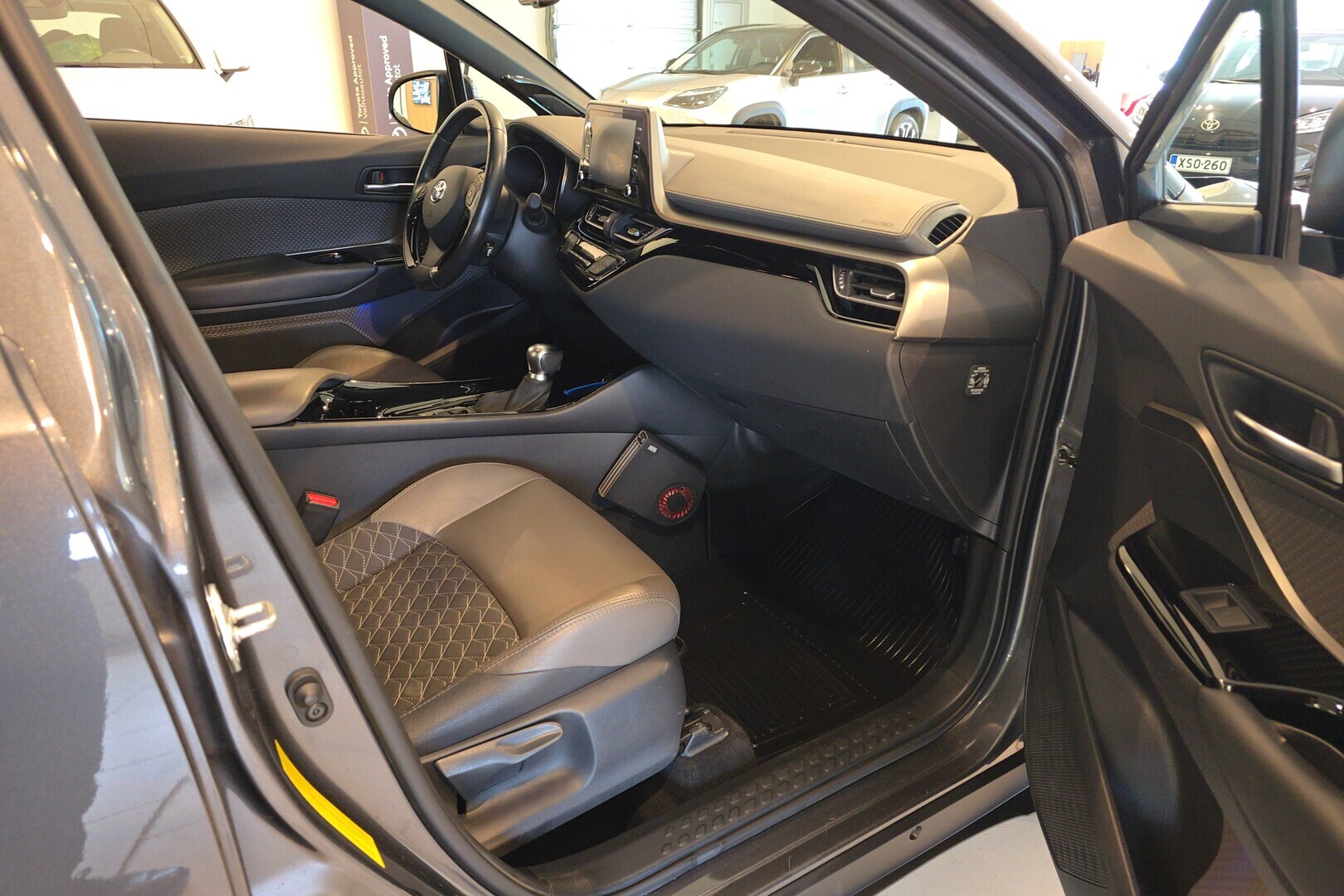 TOYOTA C-HR 2022