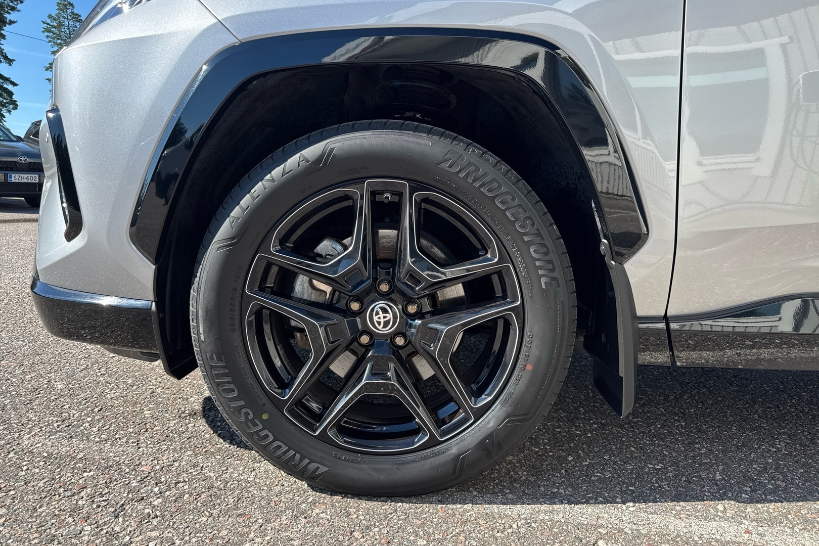 TOYOTA RAV4 2023