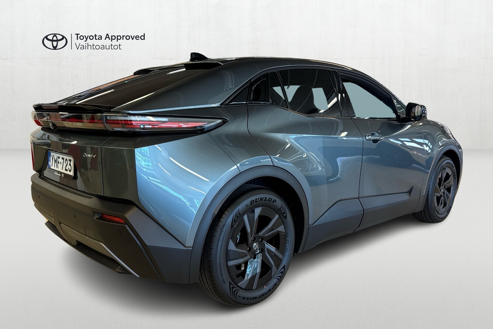 TOYOTA C-HR+ 2026