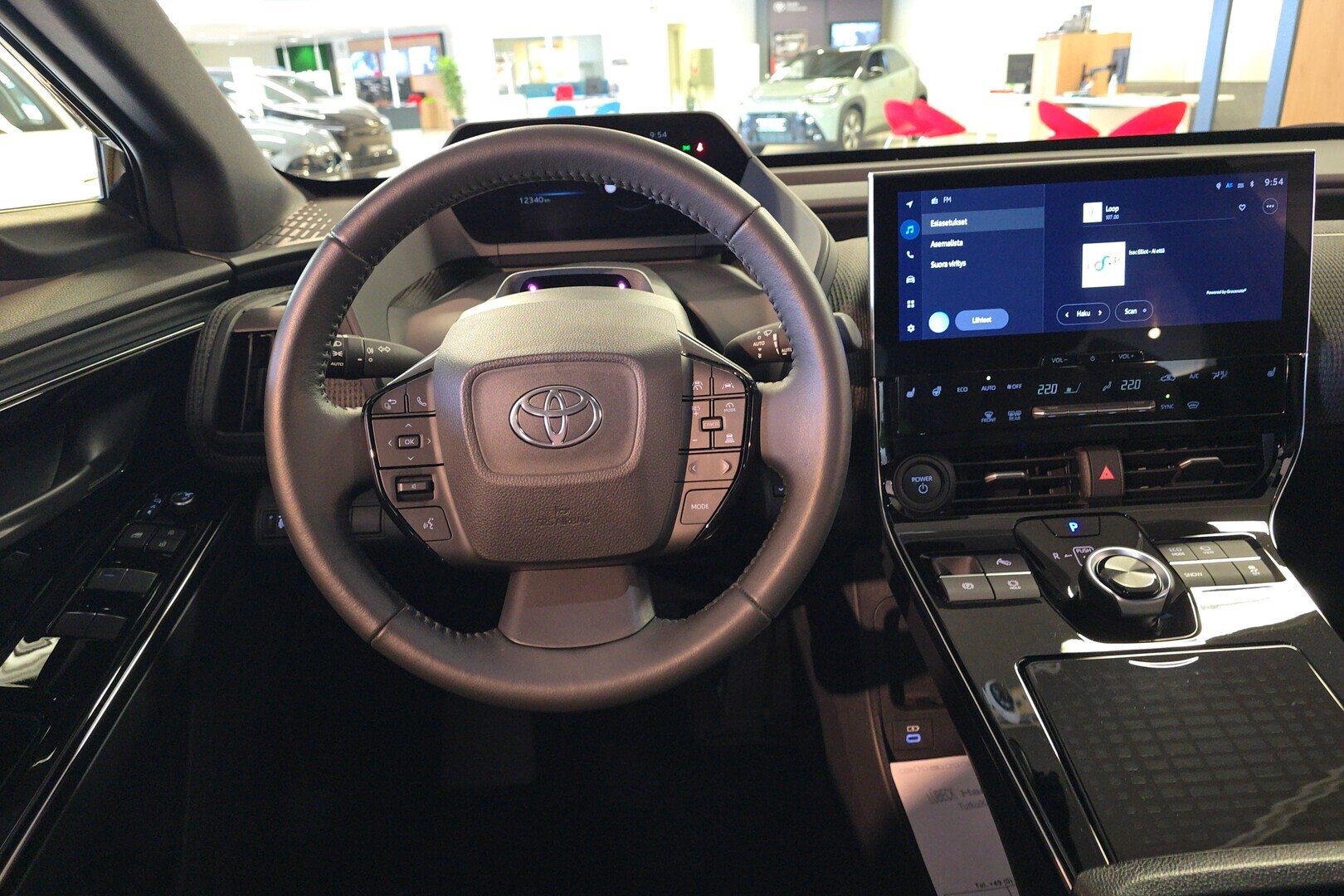 TOYOTA bZ4X 2024