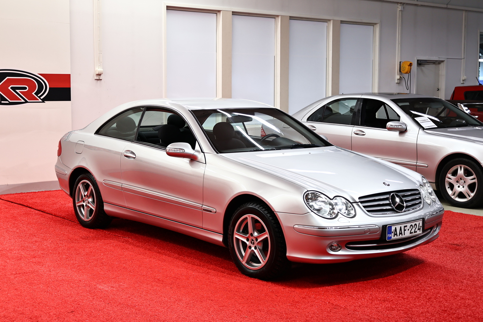 MERCEDES-BENZ CLK 2004