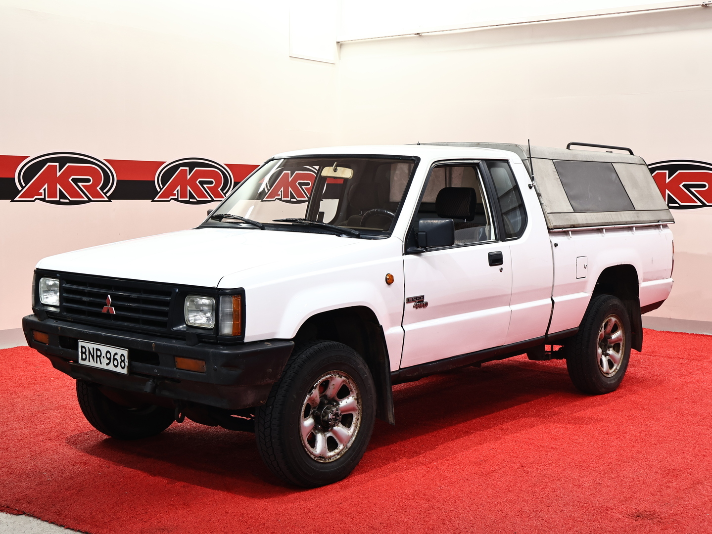 MITSUBISHI L200 1