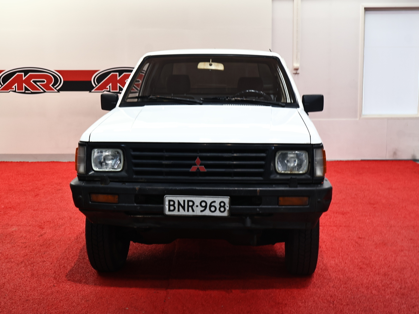 MITSUBISHI L200 2
