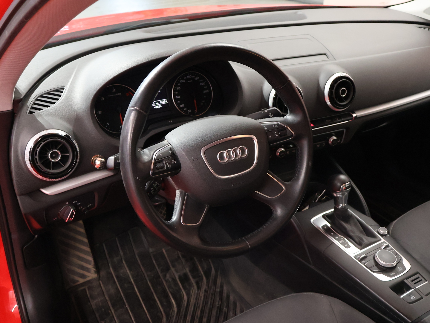 AUDI A3 2014