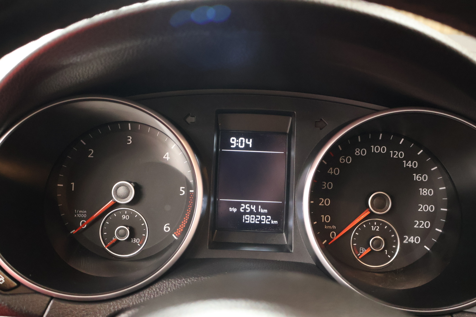 VOLKSWAGEN Golf 2011