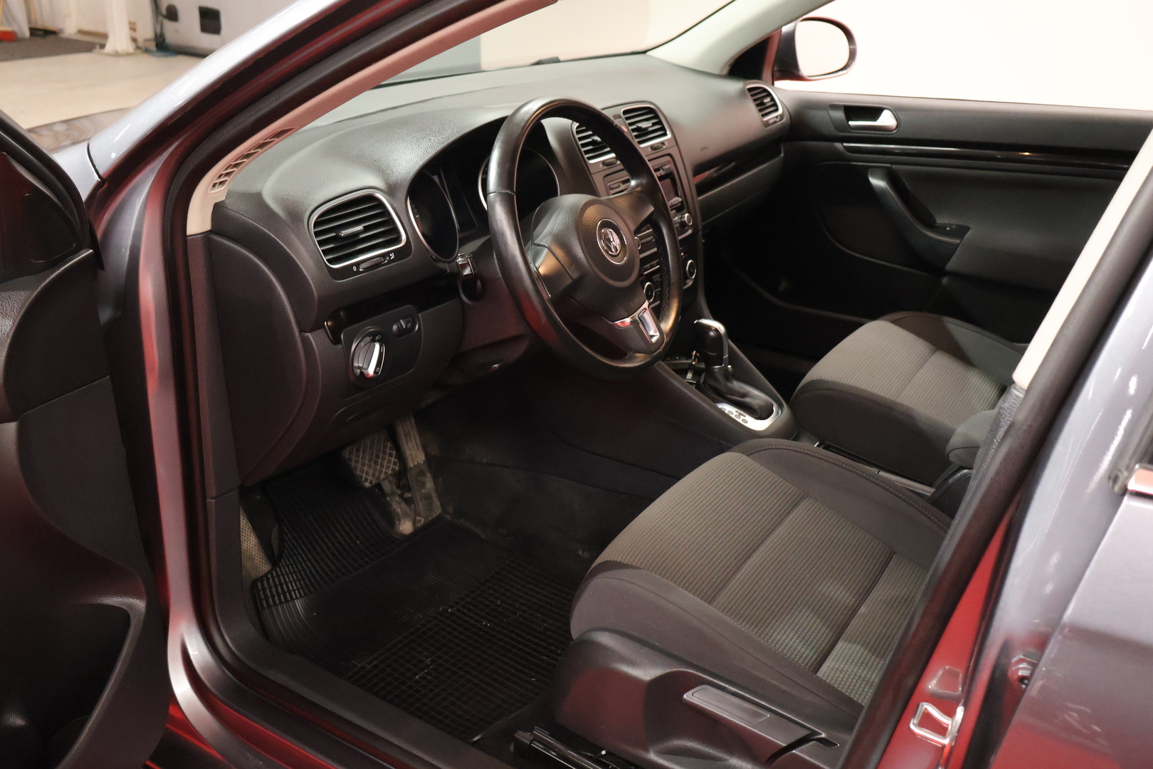 VOLKSWAGEN Golf 2011