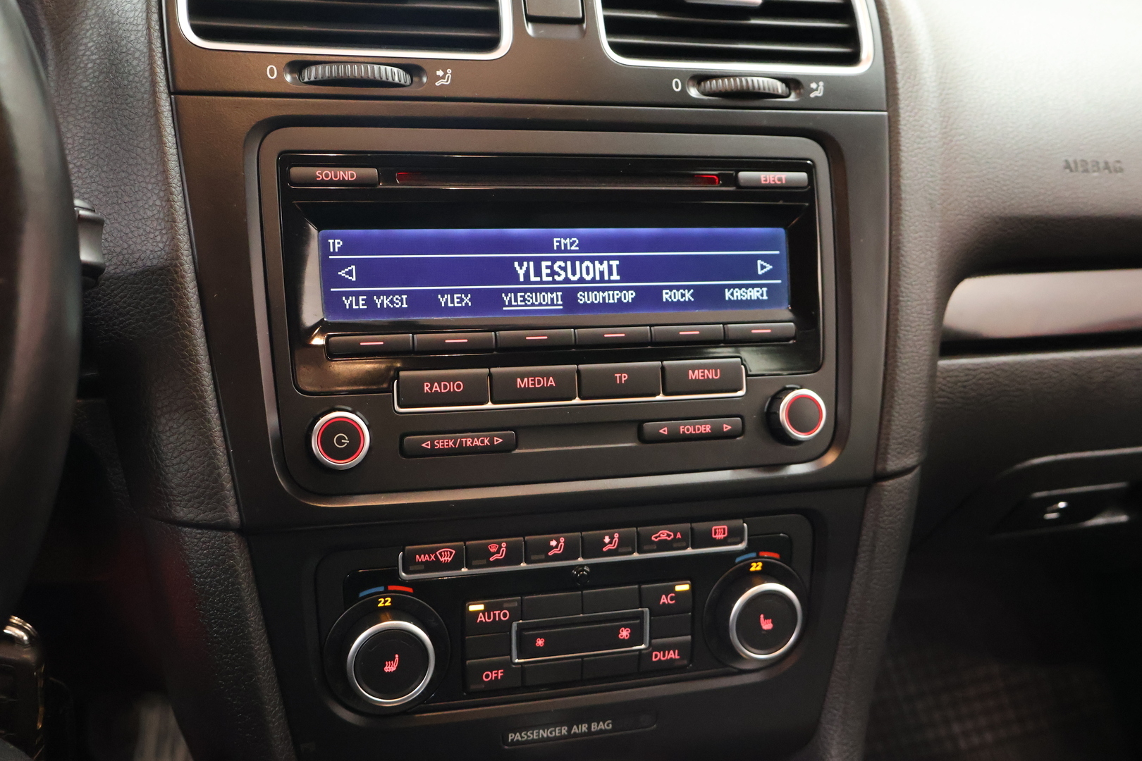 VOLKSWAGEN Golf 2011