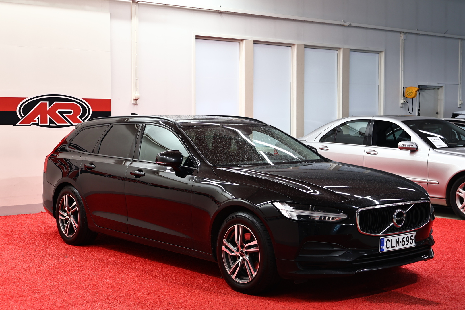 VOLVO V90 2017