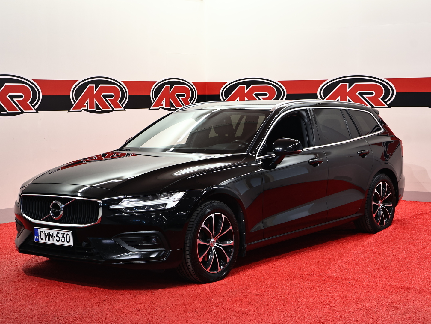 VOLVO V60 2019