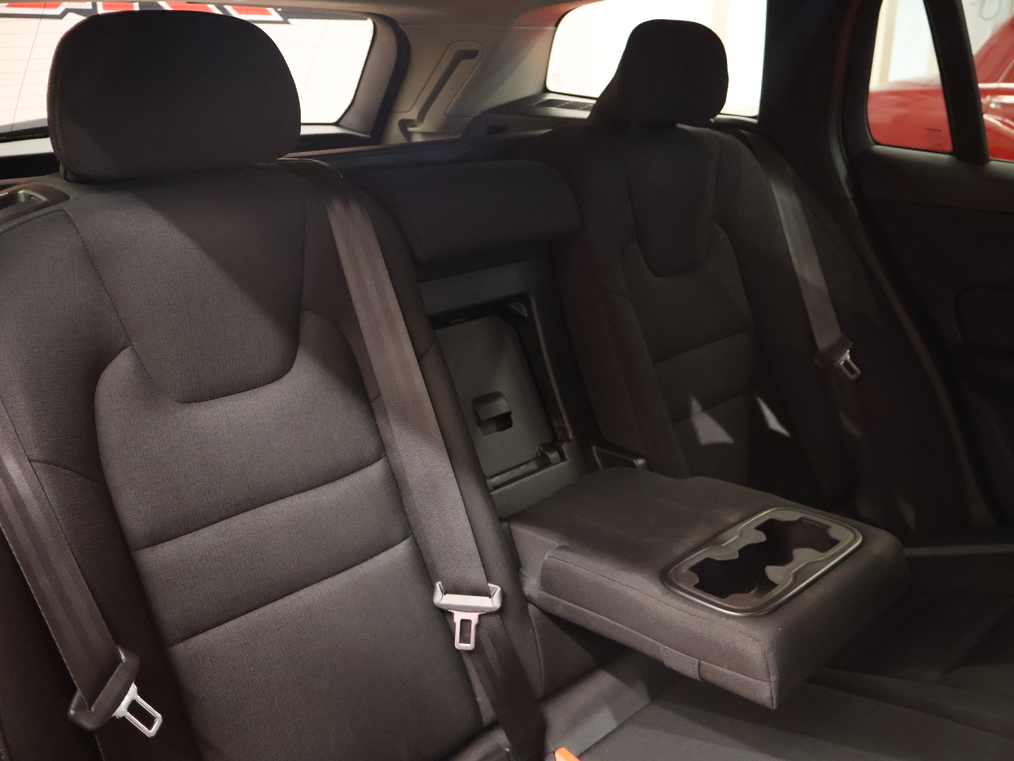 VOLVO V60 2019
