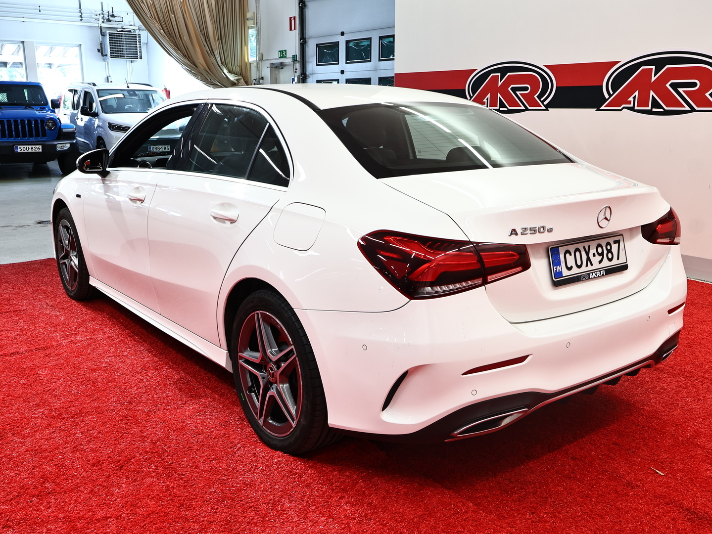 MERCEDES-BENZ A 2020