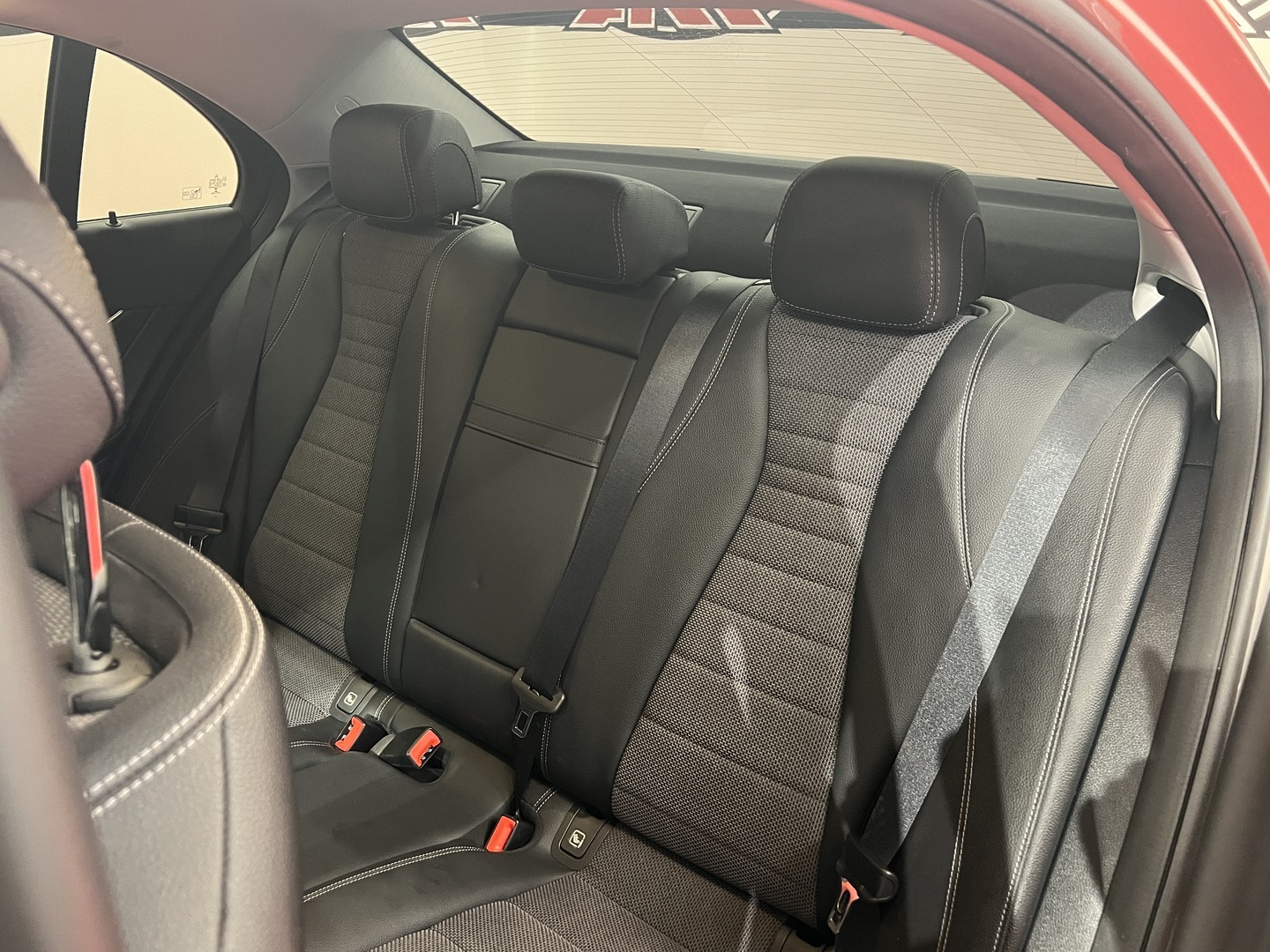 MERCEDES-BENZ E 2021