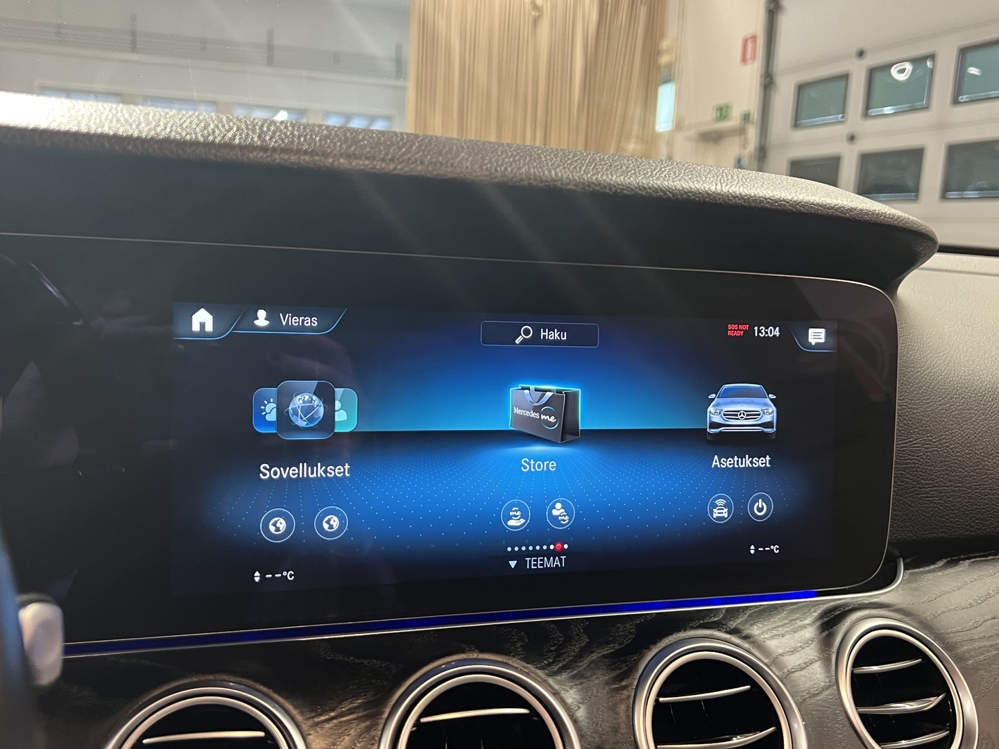 MERCEDES-BENZ E 2021