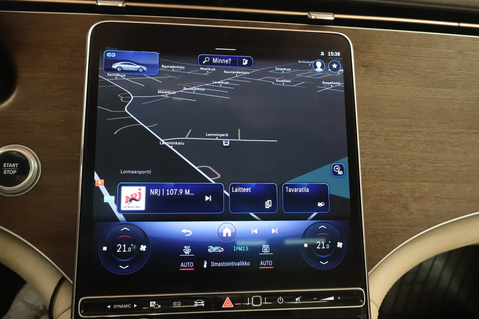 MERCEDES-BENZ EQS 2022