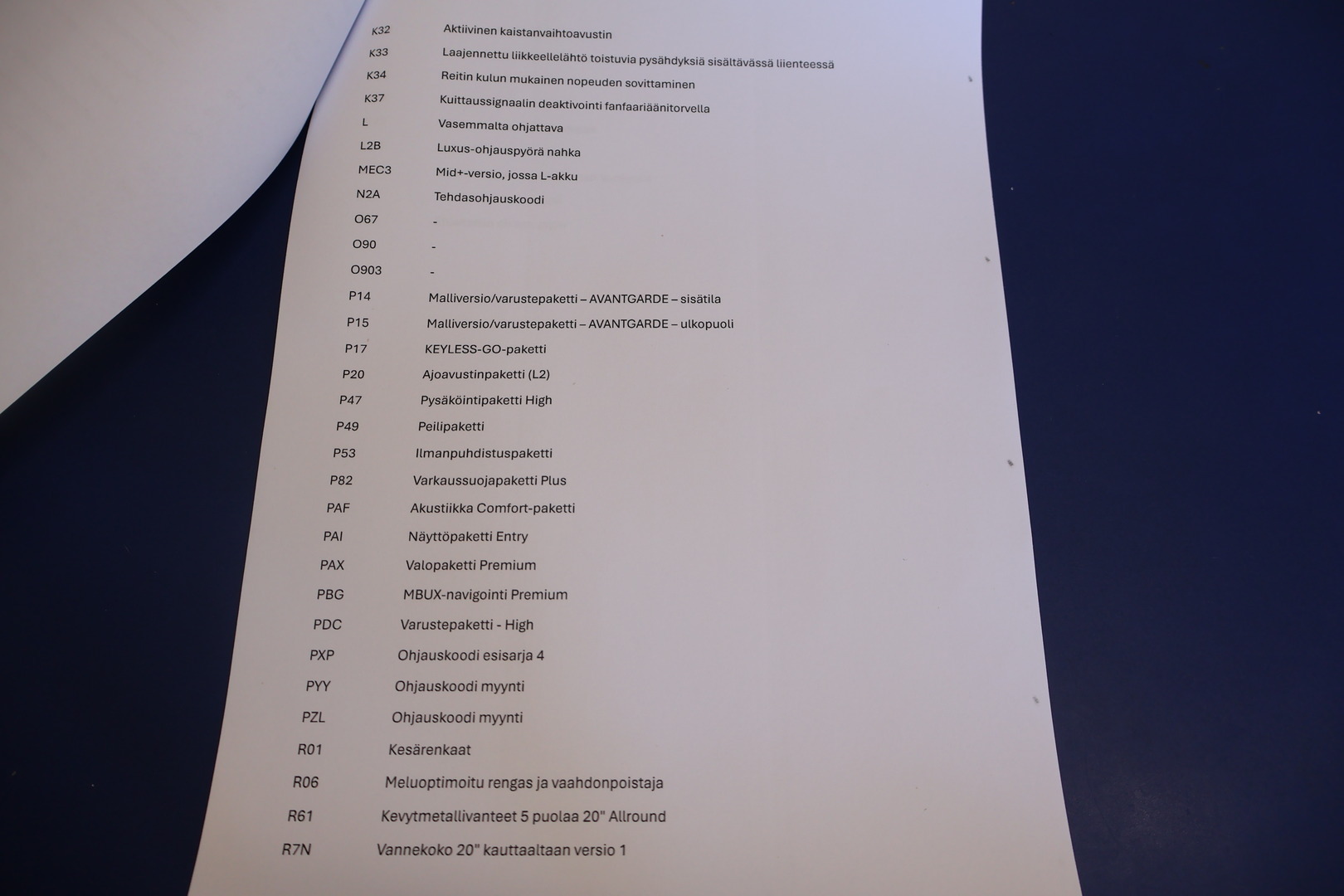 MERCEDES-BENZ EQS 2022