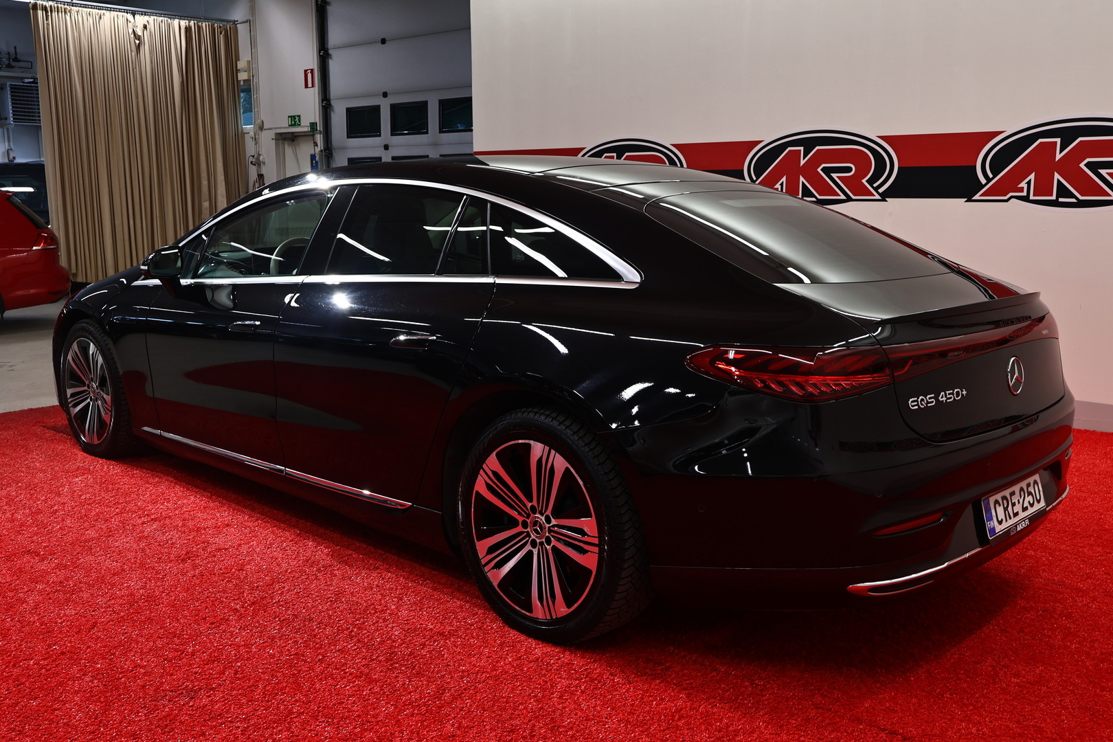 MERCEDES-BENZ EQS 2022