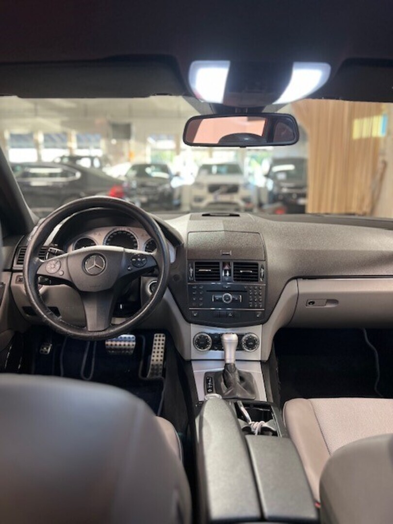 MERCEDES-BENZ C 2008