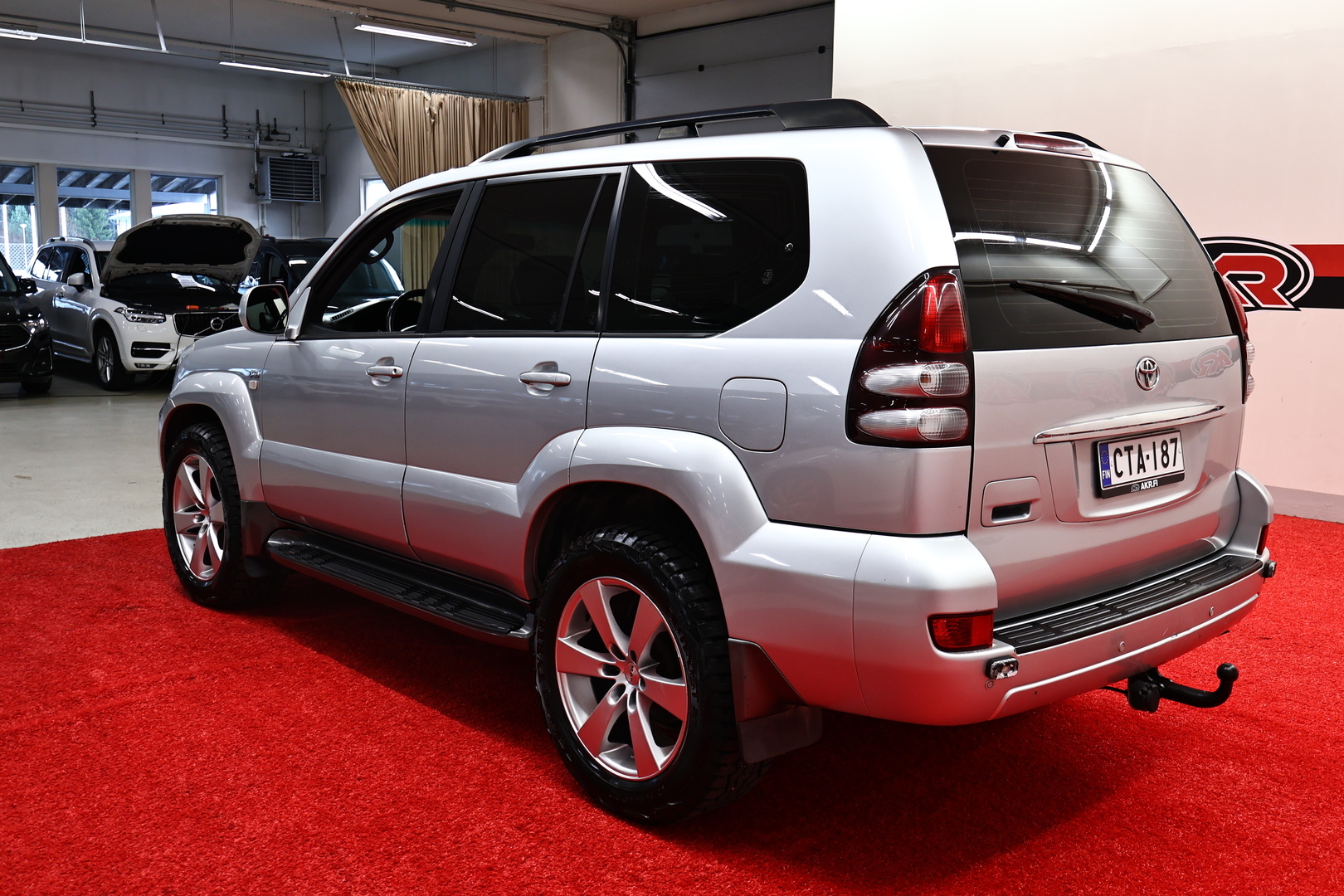 TOYOTA Land Cruiser 2005