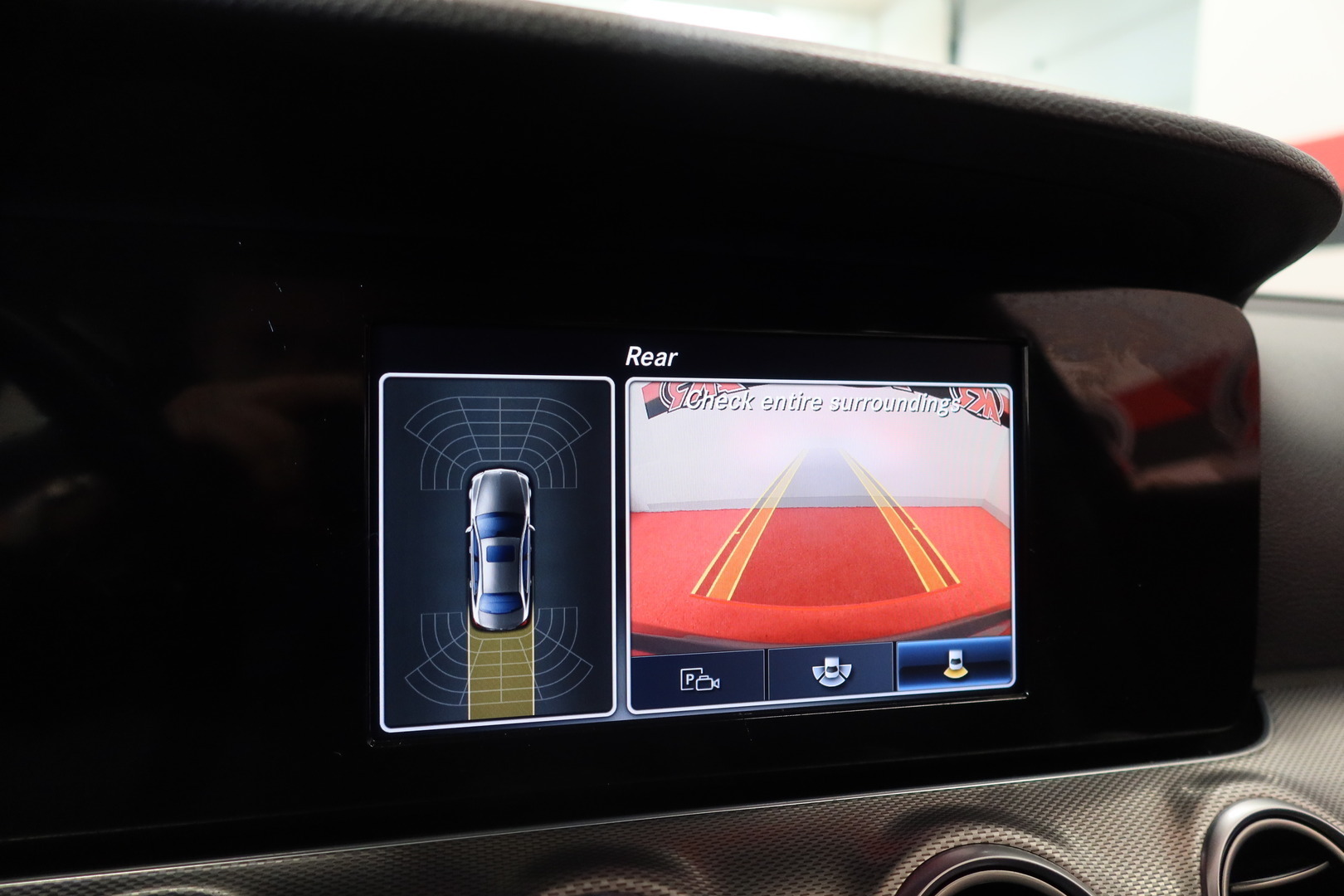 MERCEDES-BENZ E 2017