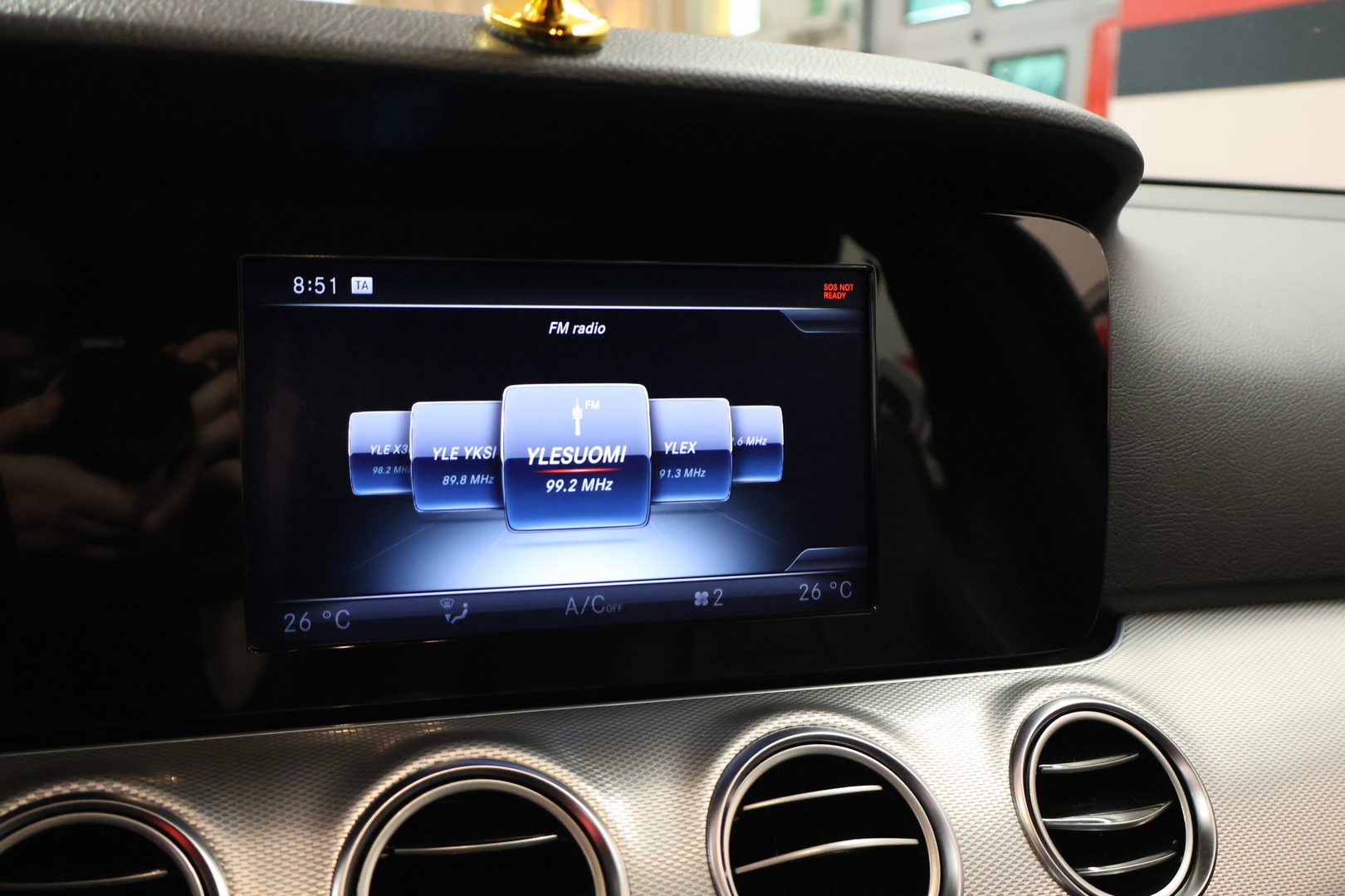 MERCEDES-BENZ E 2017