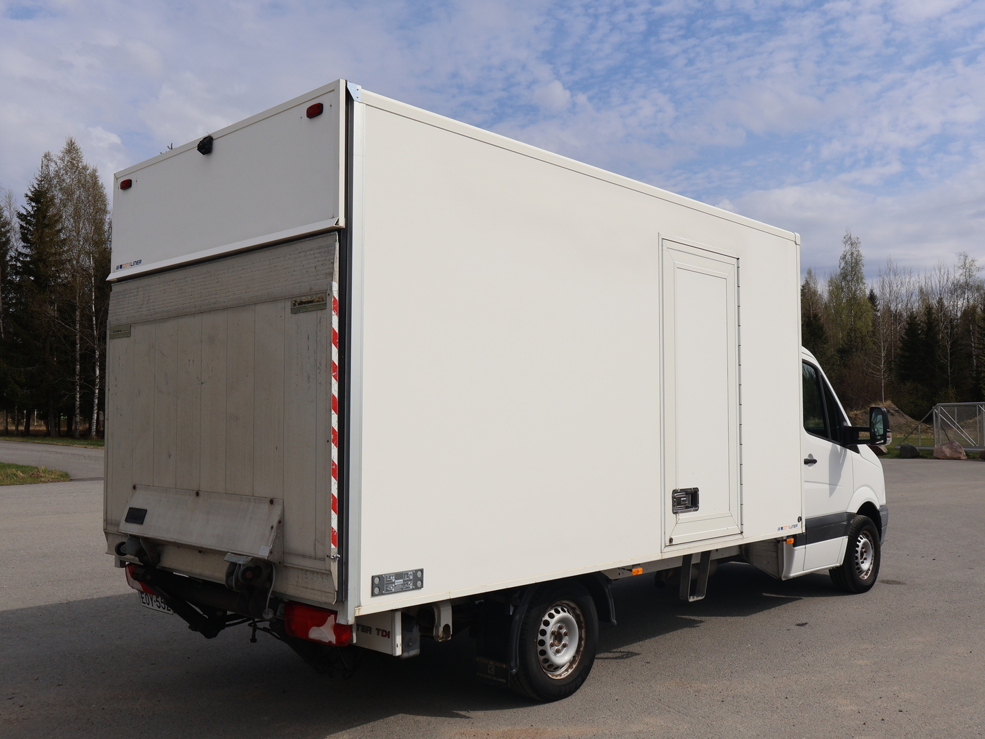 VOLKSWAGEN Crafter 2012