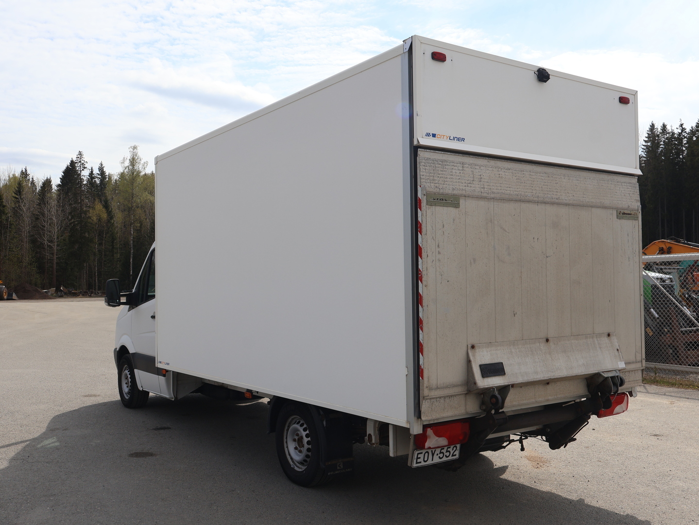 VOLKSWAGEN Crafter 2012