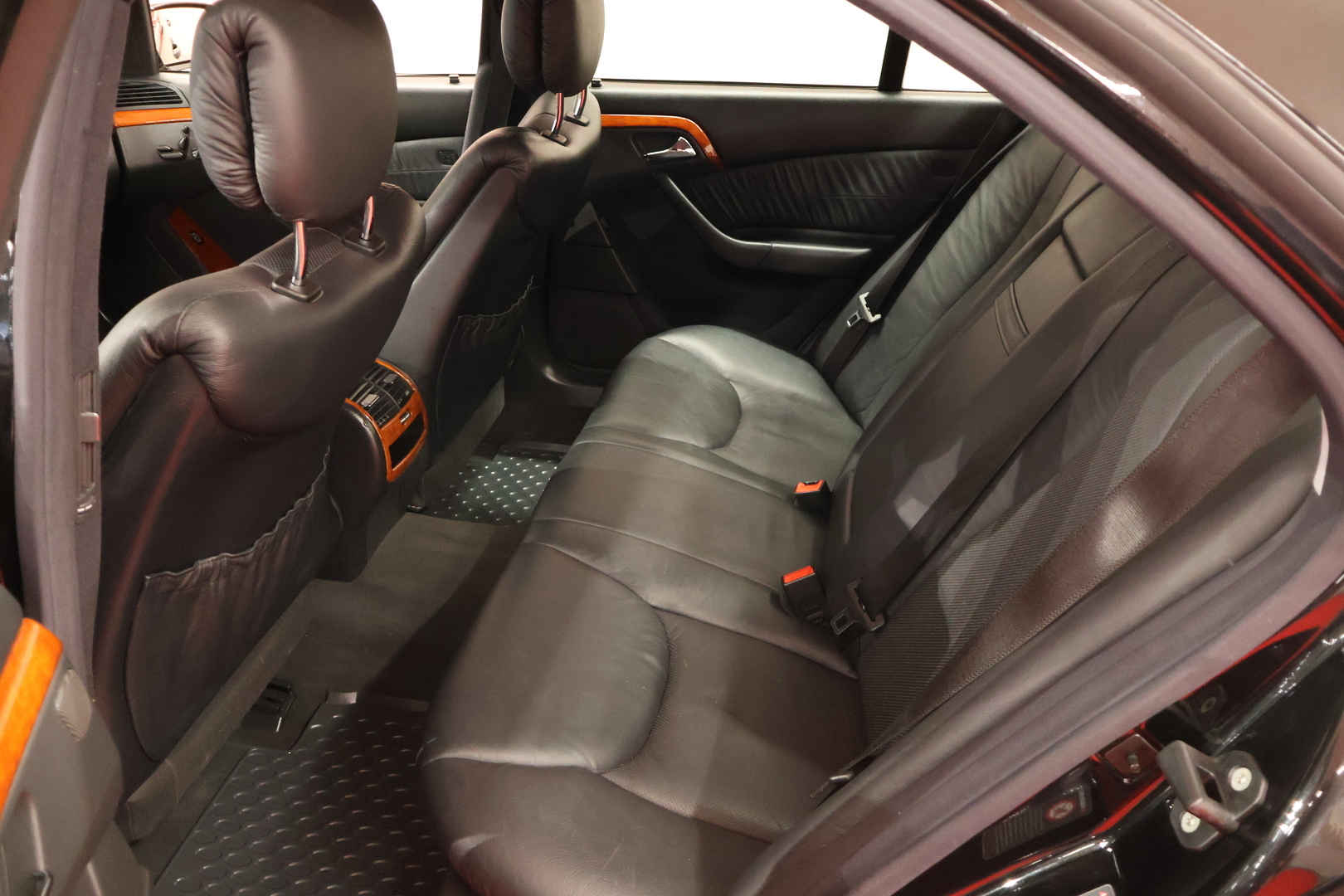 MERCEDES-BENZ S 2001