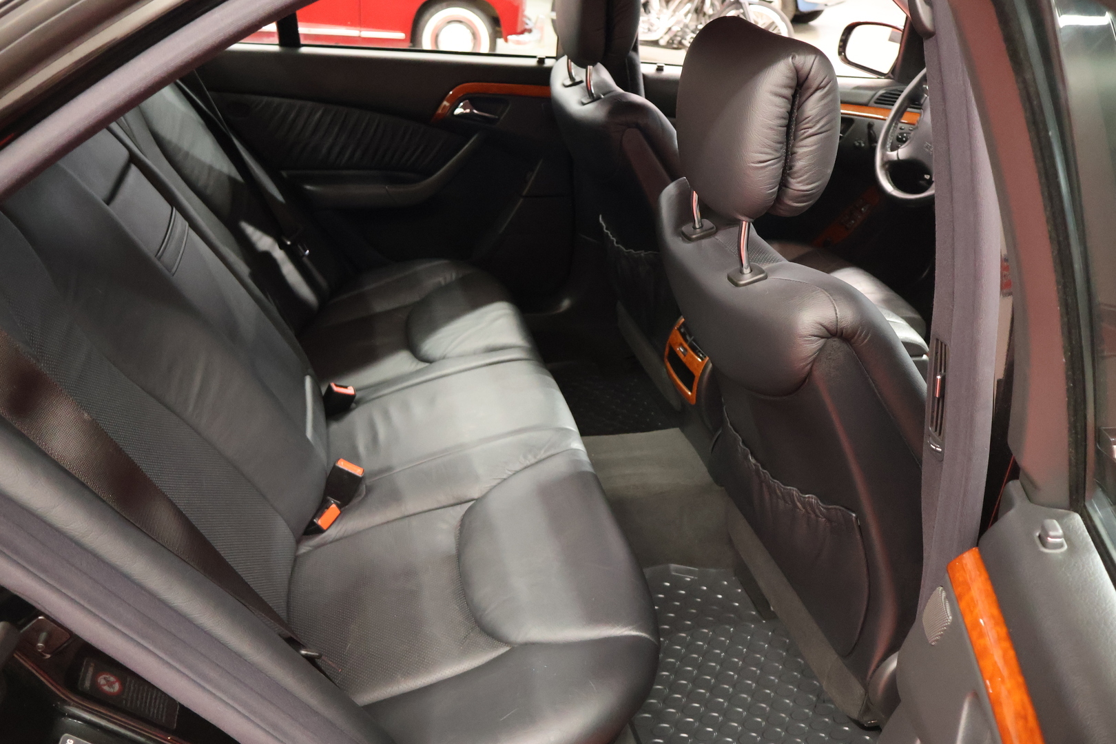 MERCEDES-BENZ S 2001