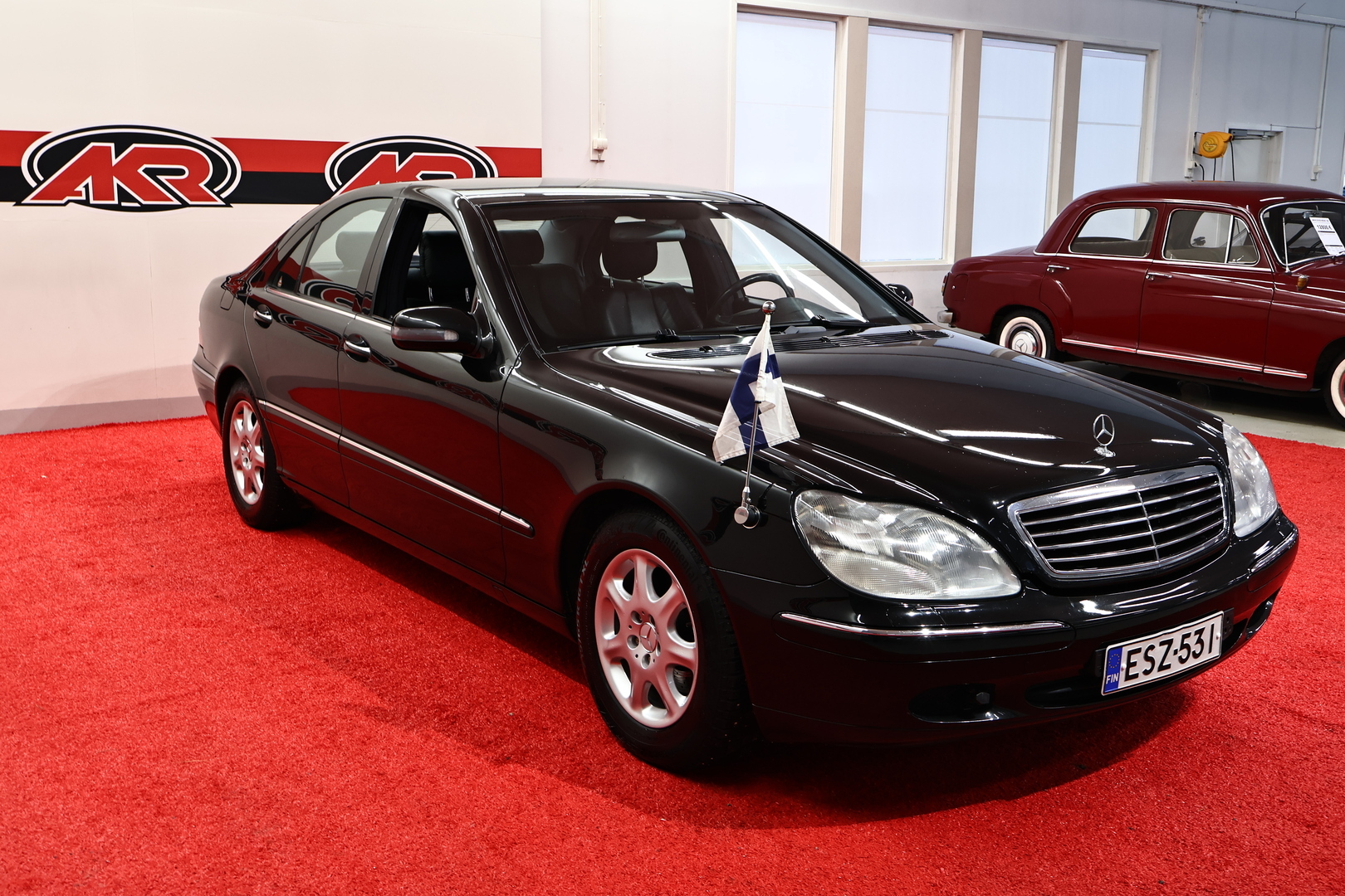 MERCEDES-BENZ S 2001