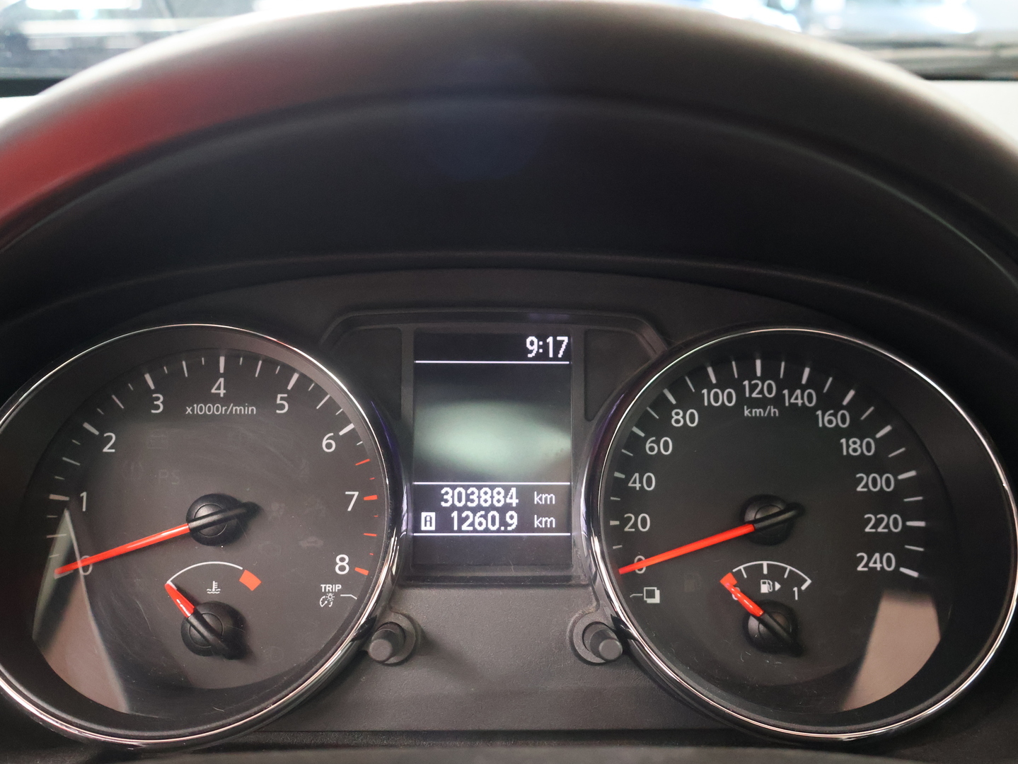 NISSAN Qashqai+2 2011