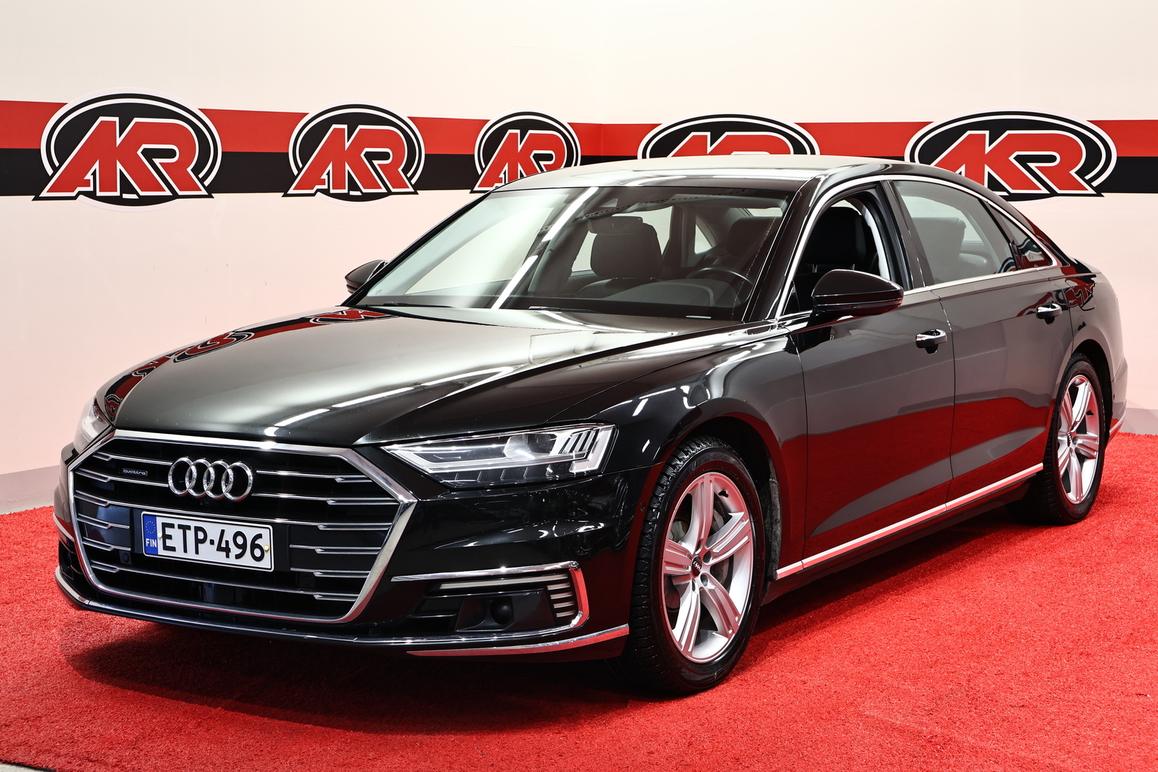 AUDI A8 2021