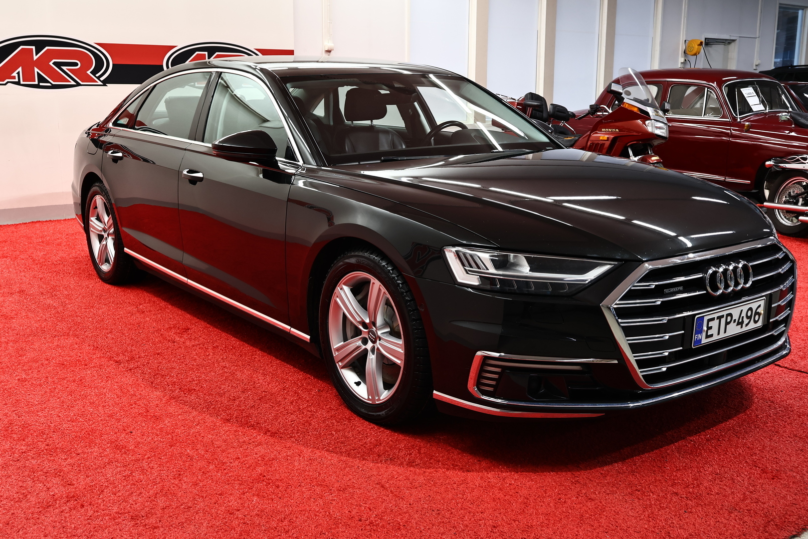 AUDI A8 2021